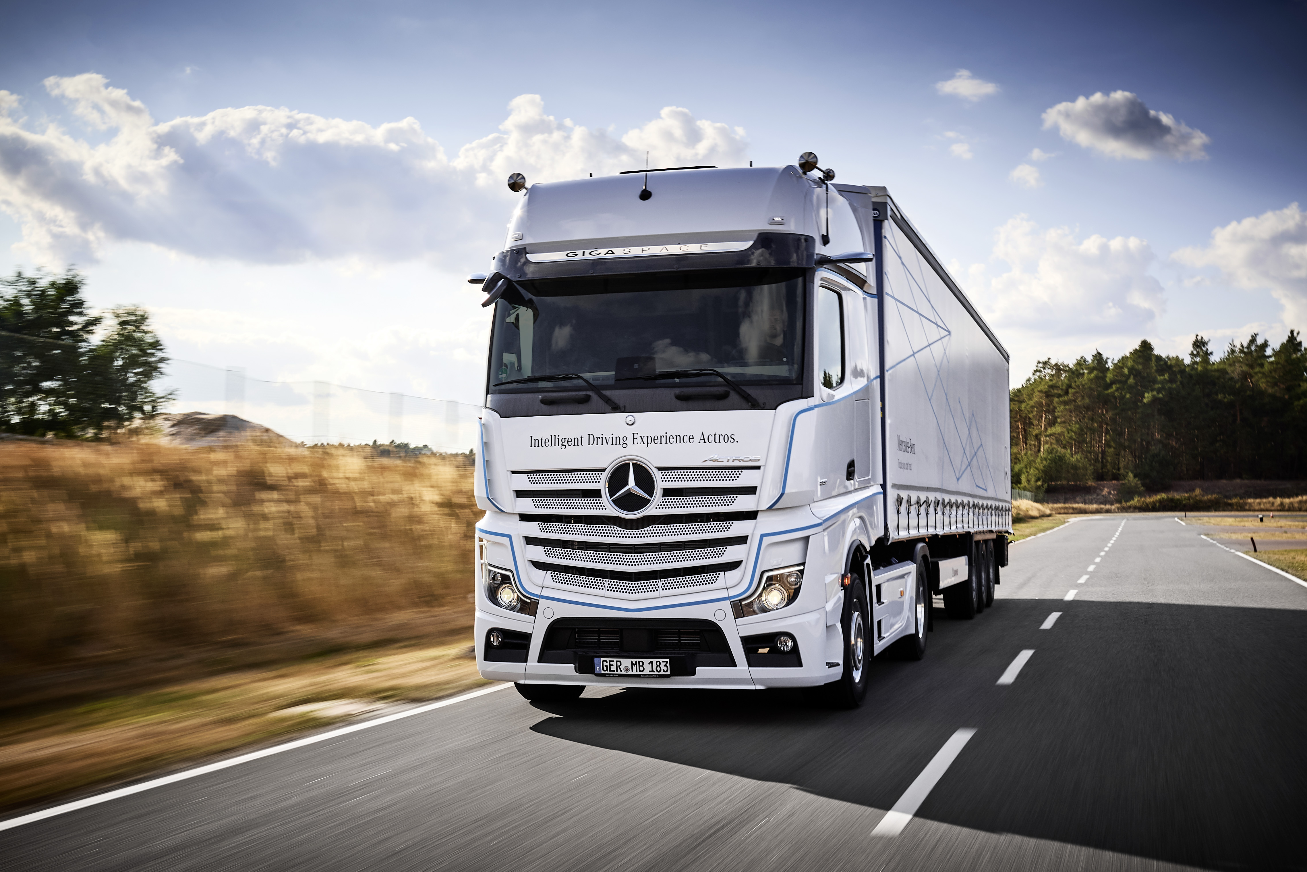 Mercedes Benz New Actros GIGASPACE